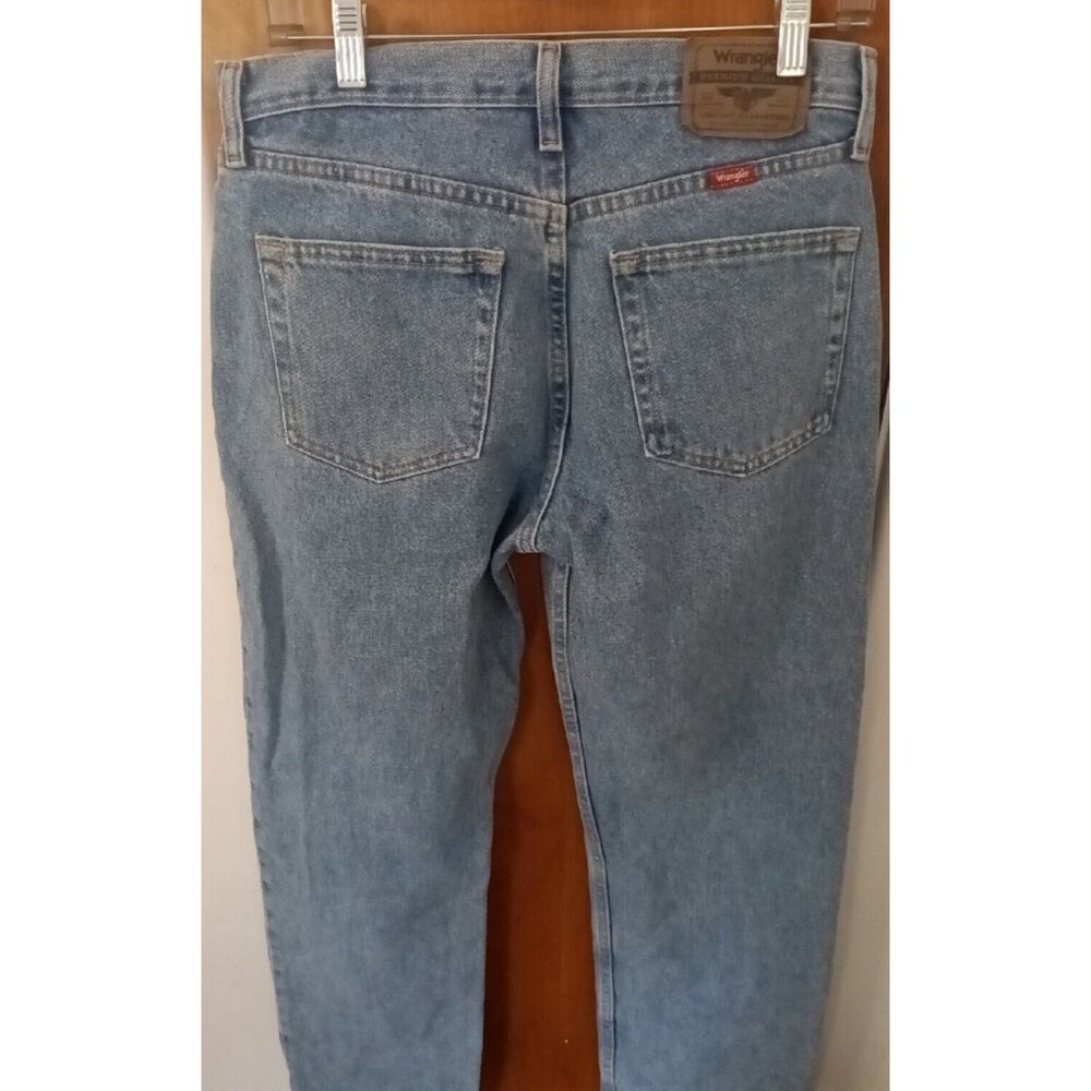 Wrangler Regular Fit Men’s 31x30 Medium Wash Blue - Picture 3 of 5